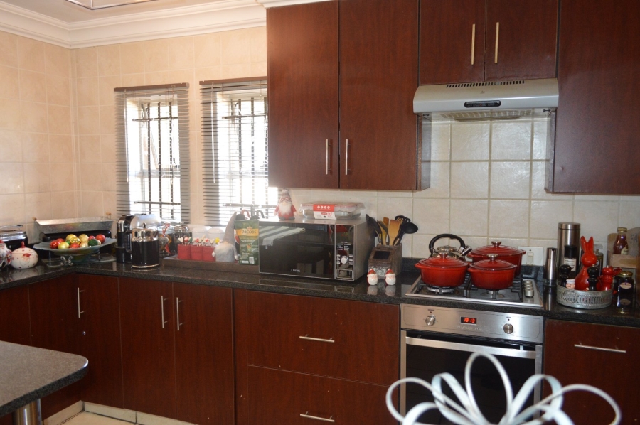 3 Bedroom Property for Sale in Wilkoppies North West